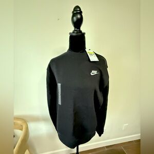 Nike Men's Crewneck Black Sweater